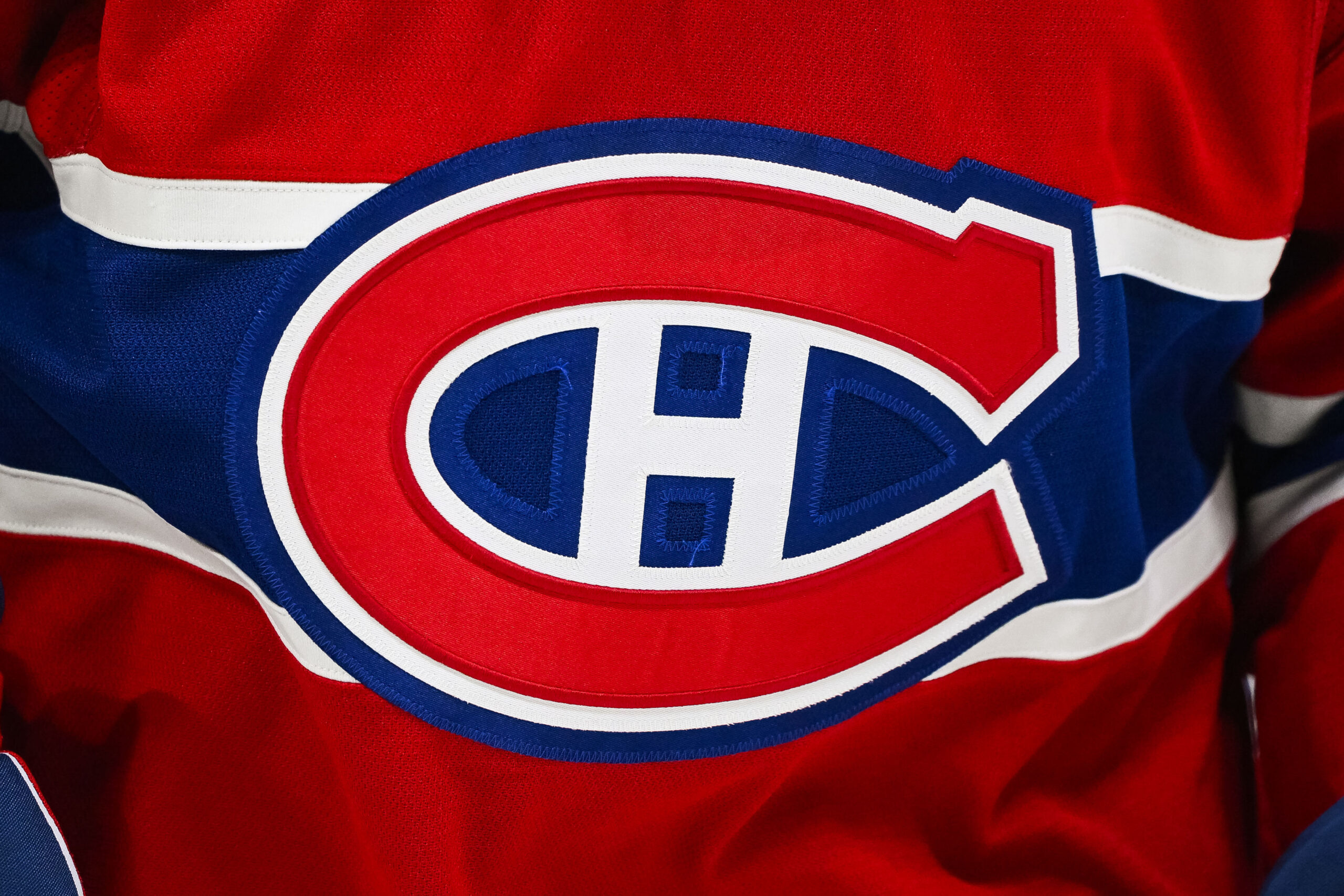 Montreal Canadiens Sign Swedish Defenceman to ELC