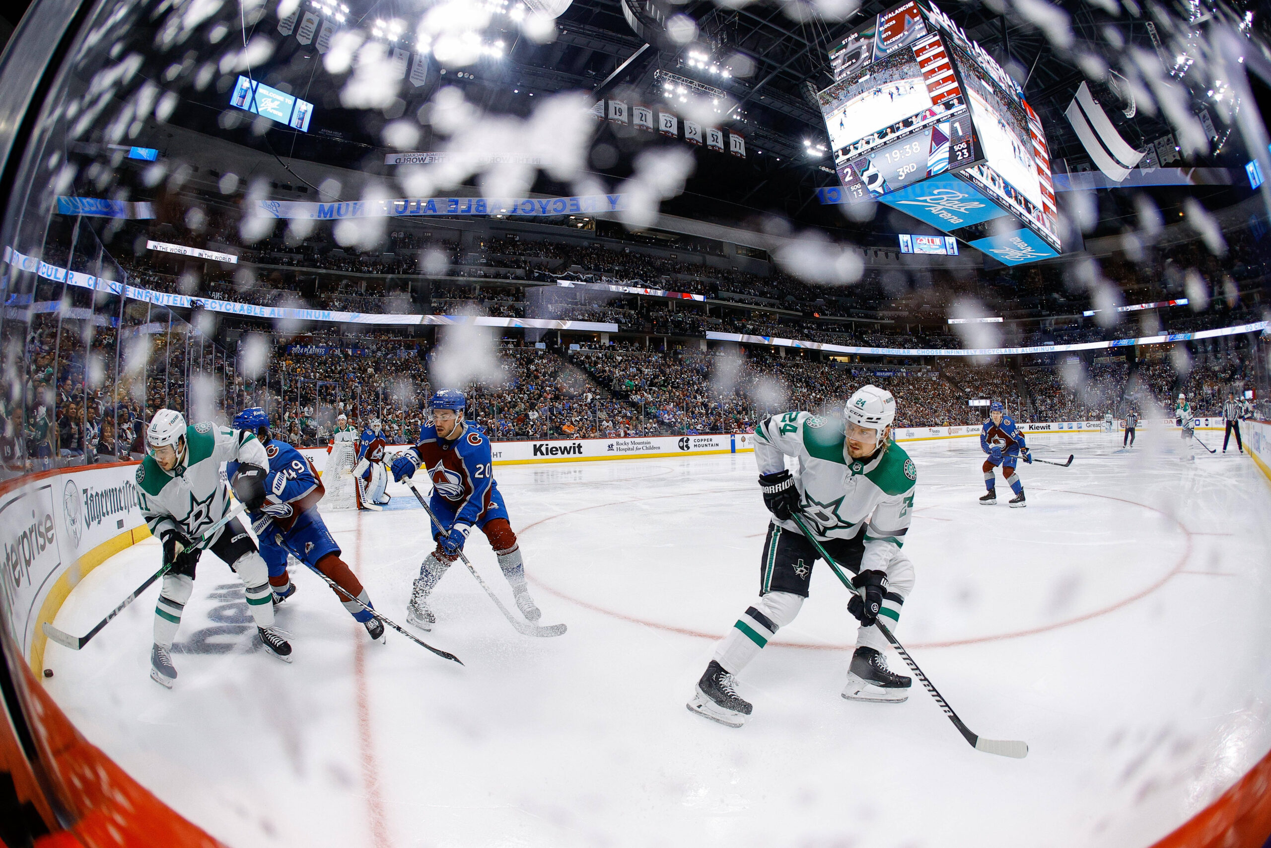 Stars vs Avalanche