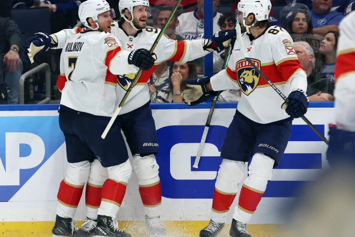 Kulikov signed
