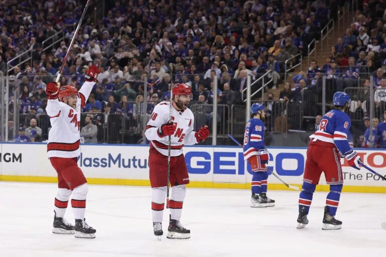 Martinook signed