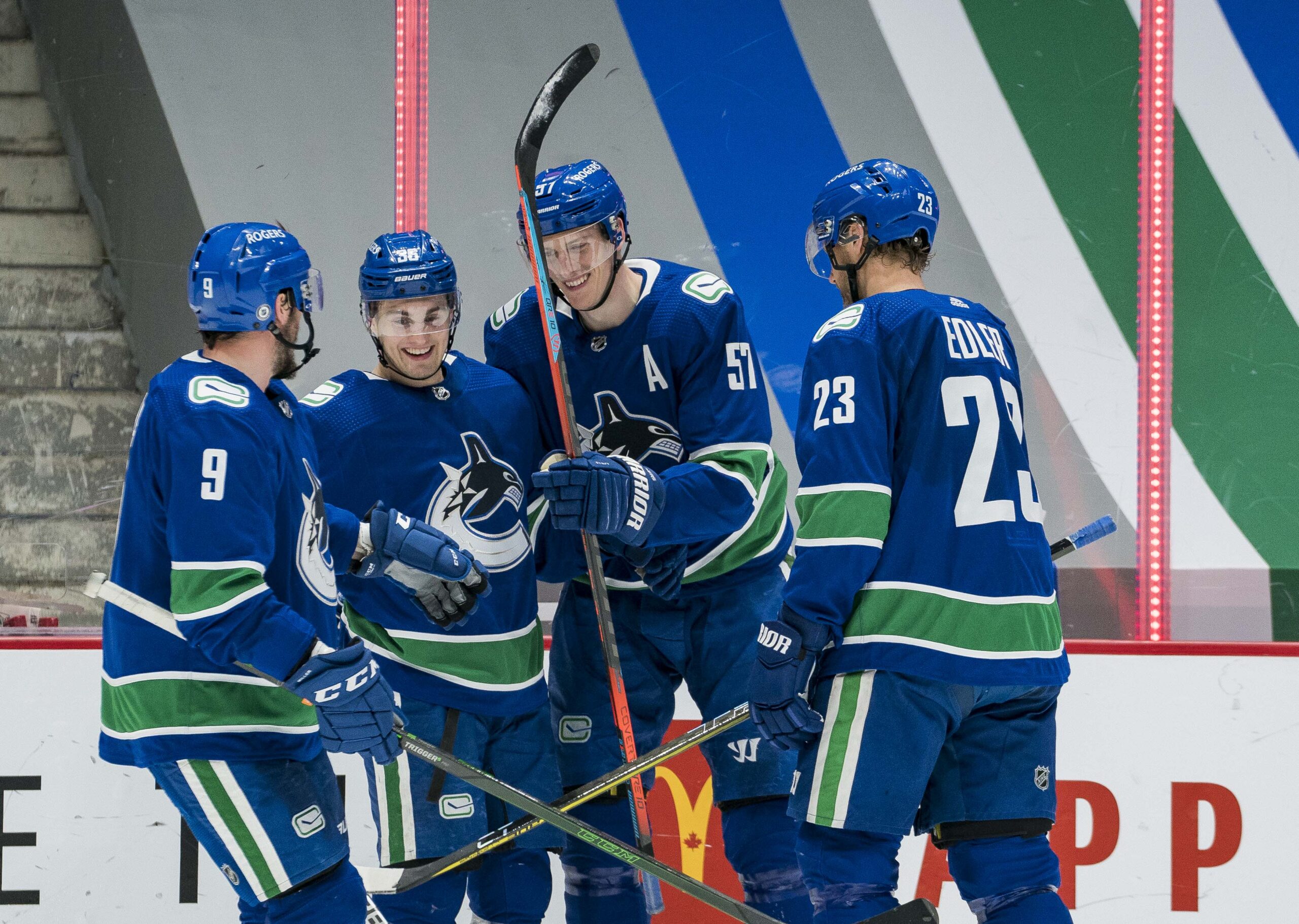 Vancouver Canucks – Best by number: 20-24