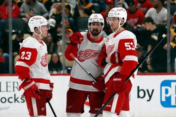 NHL Rumours: Yzerplan In Great Jeopardy as Wings Captain Larkin Requests Trade