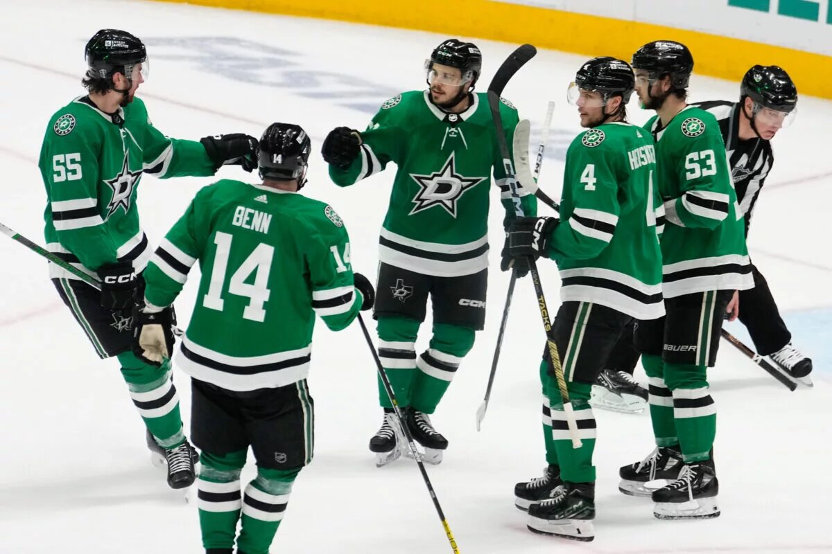 Dallas Stars Offence; Wyatt Johnston extension