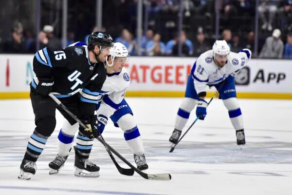 Nashville Predators Add Bottom-Six Forward to Two-Year Deal