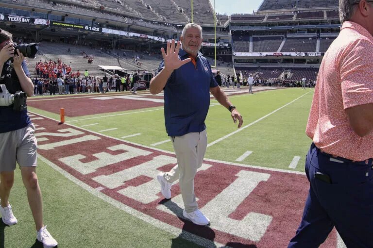 High Profile SEC Coach Makes Decision On Political Run