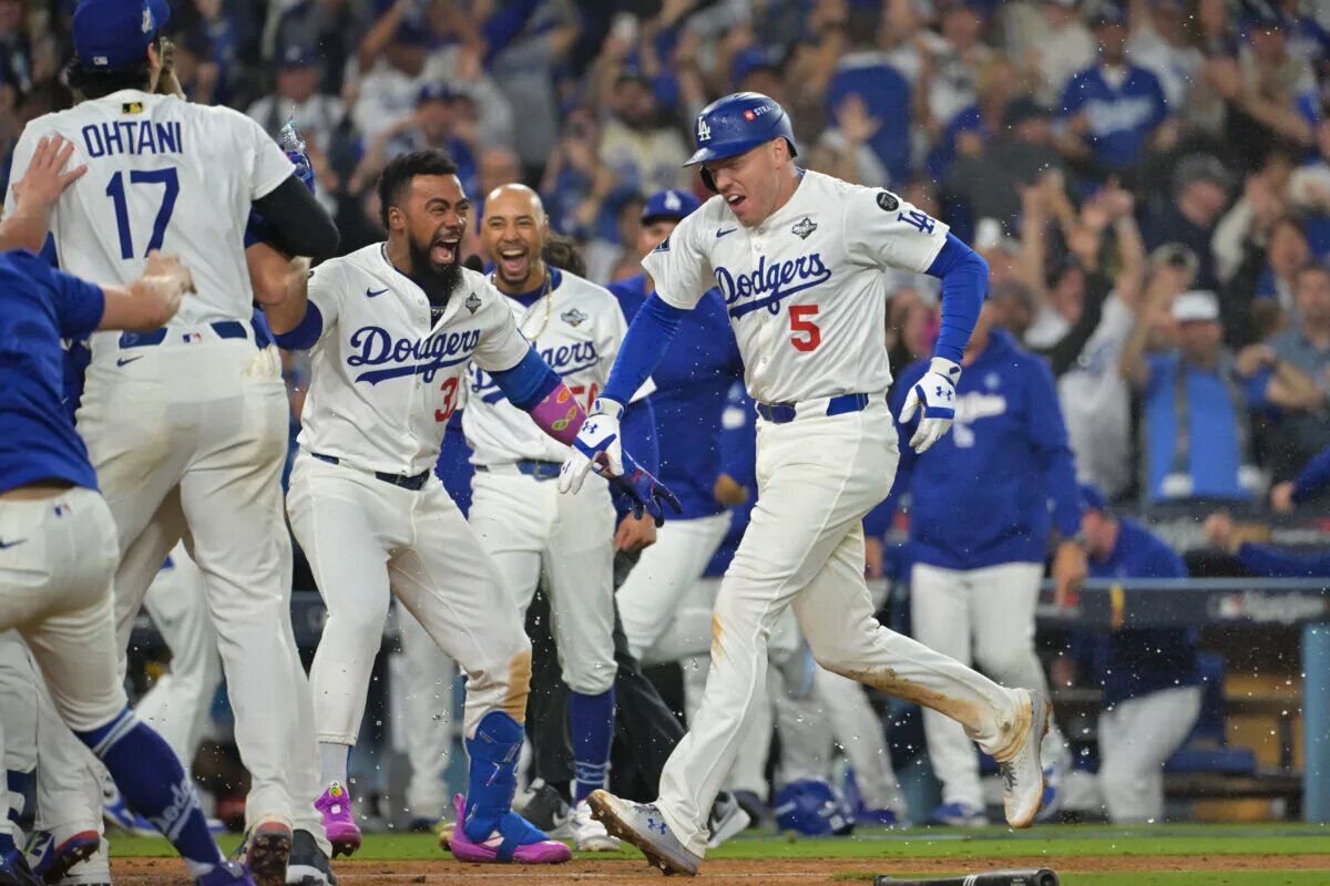 How Did The Sports World React To World Series Marathon