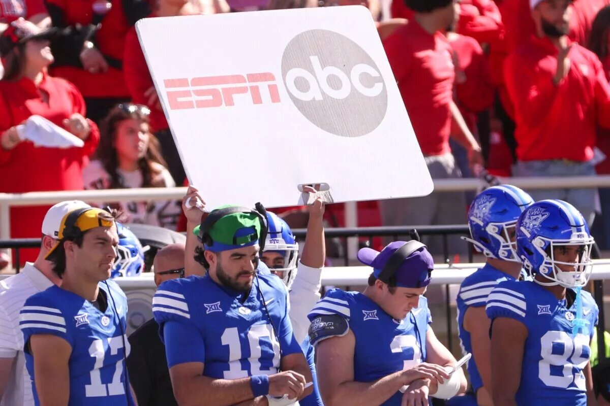 Disney Exec Digs In On YouTube TV Dispute