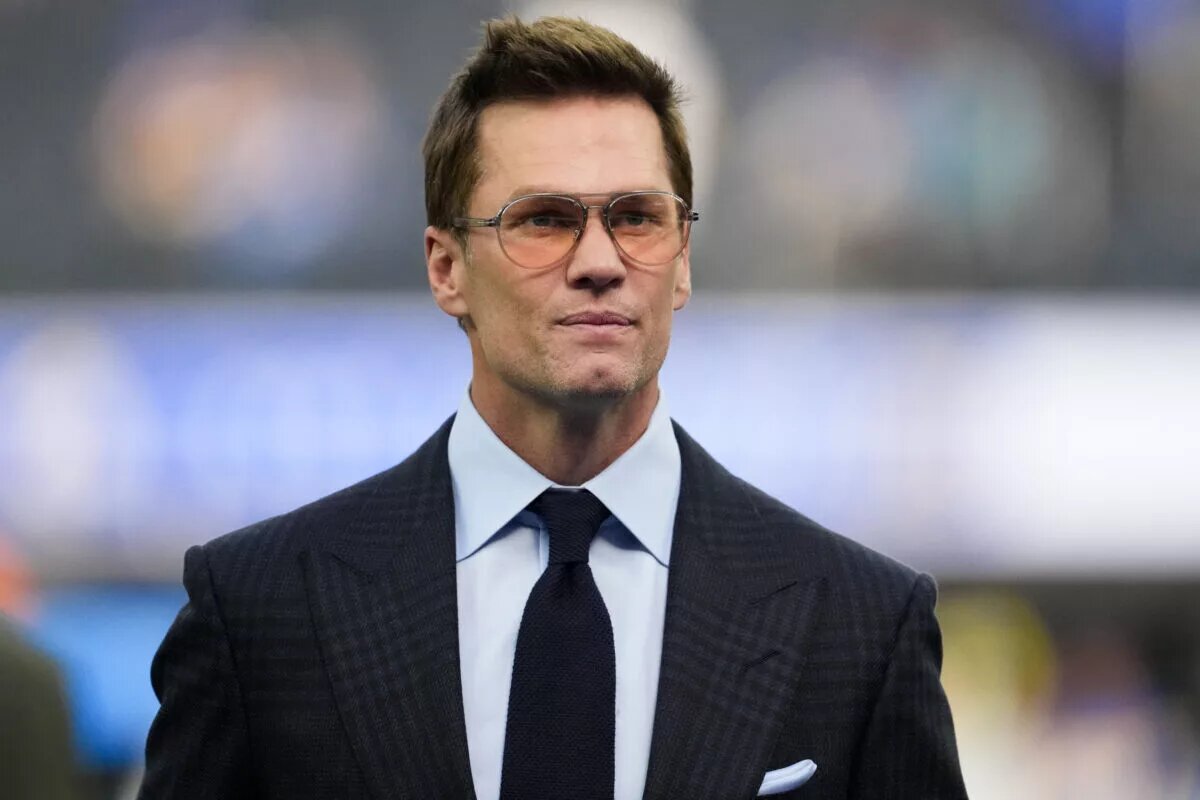 Tom Brady Finds His Voice: Growing More Comfortable in Second Season at FOX