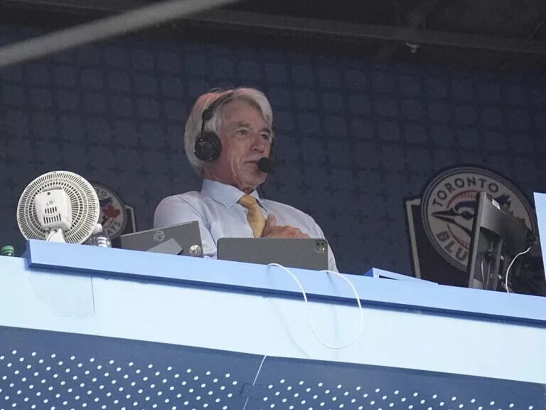 Legendary Baseball Broadcaster Hangs Up Headset