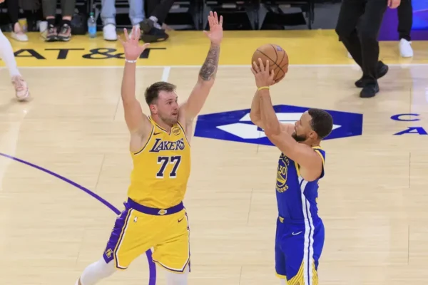 Who Makes More Money: MLB vs NBA Contracts
