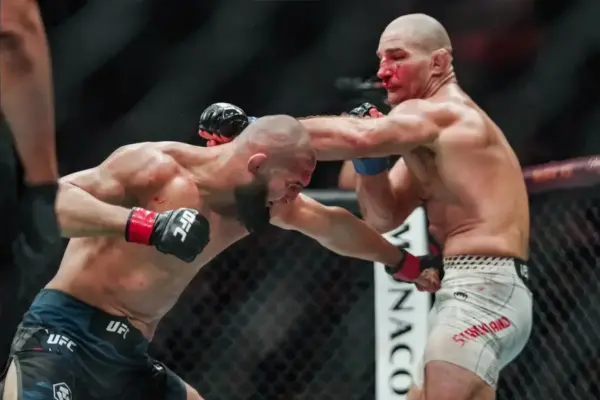 Sean Strickland Eyes December 2026 UFC Return Despite Shoulder Injury in Khamzat Chimaev Title Fight 