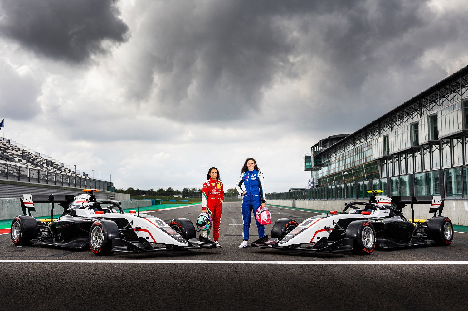 Formula 3 (F3) Test - Magny-Cours