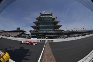 Marcus Ericsson crosses the yard of bricks during the 106th Running of the Indianapolis 500