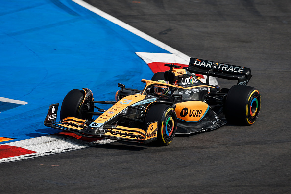 03 Daniel Ricciardo, McLaren F1 Team, MCL36M, action during the F1 Grand Prix of Mexico at Circuito Hermanos Rodriguez from October 27th to 30rd, 2022 in Ciudad de Mexico, Mexico.