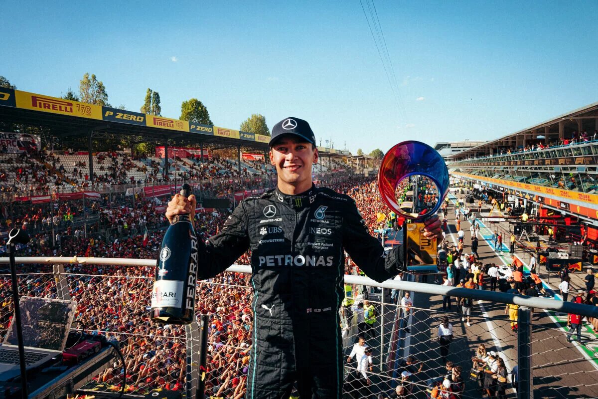 Mercedes' George Russell at the 2022 Italian Grand Prix (Credit: Sebastian Kawka)