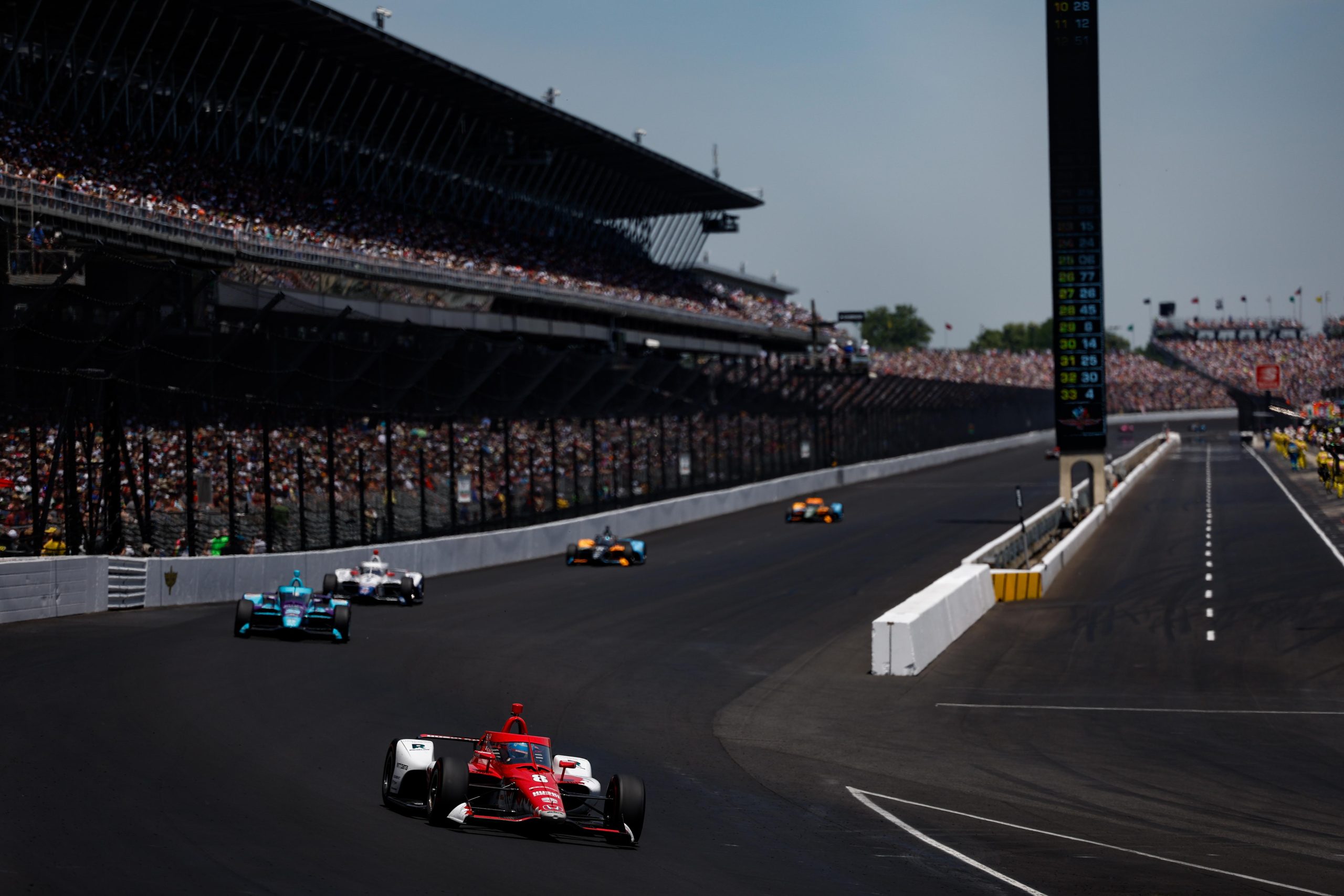 Marcus Ericsson leads the field at the 2022 Indianapolis 500 (Joe Skibinski/Penske Entertainment)