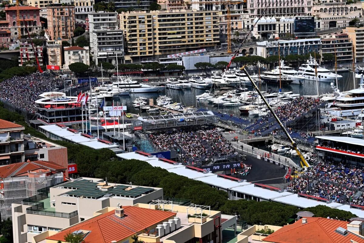 CIRCUIT DE MONACO, MONACO - APRIL 30: Mitch Evans (NZL), Jaguar TCS Racing, Jaguar I-TYPE 5 during the Monaco ePrix at Circuit de Monaco on Saturday April 30, 2022 in Monte Carlo, Monaco. (Photo by Sam Bagnall / LAT Images)