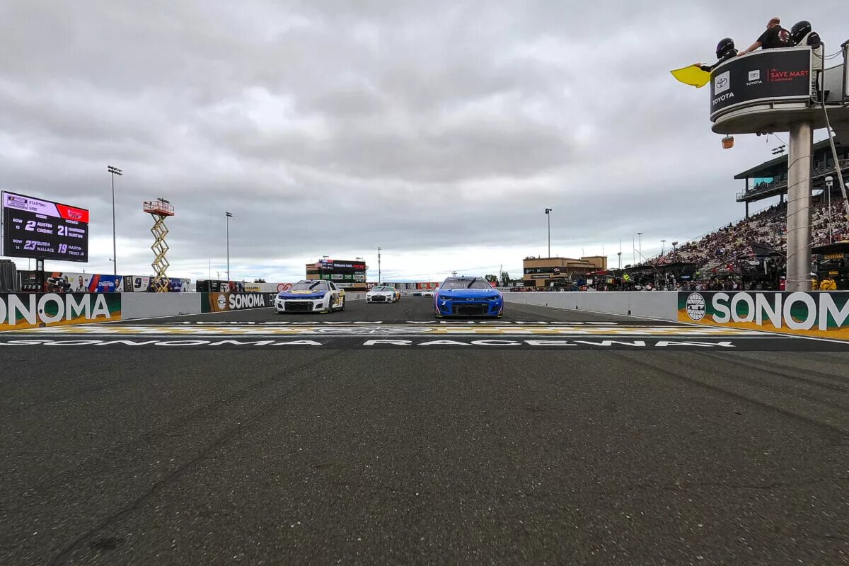 SONOMA, CALIFORNIA - JUNE 12: Kyle Larson, driver of the #5 HendrickCars.com Chevrolet, and Chase Elliott, driver of the #9 NAPA Auto Parts Chevrolet, lead the field on a pace lap prior to the NASCAR Cup Series Toyota/Save Mart 350 at Sonoma Raceway on June 12, 2022 in Sonoma, California. (Photo by Chris Graythen/Getty Images)