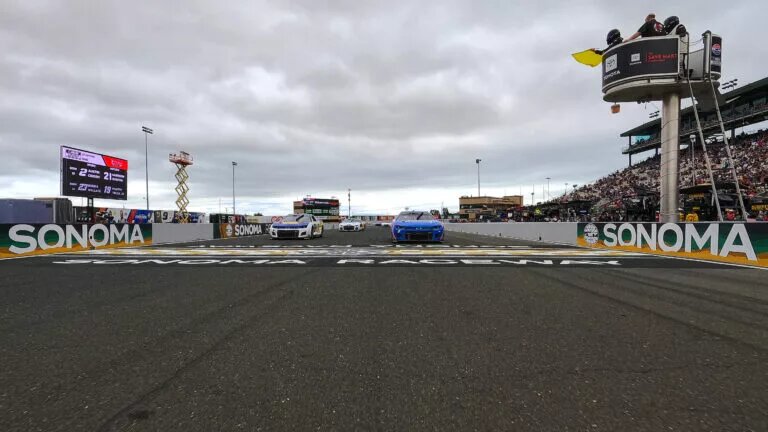 SONOMA, CALIFORNIA - JUNE 12: Kyle Larson, driver of the #5 HendrickCars.com Chevrolet, and Chase Elliott, driver of the #9 NAPA Auto Parts Chevrolet, lead the field on a pace lap prior to the NASCAR Cup Series Toyota/Save Mart 350 at Sonoma Raceway on June 12, 2022 in Sonoma, California. (Photo by Chris Graythen/Getty Images)