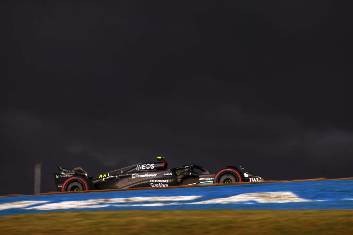 The threatening sky above Lewis Hamilton, Brazilian Grand Prix 2023