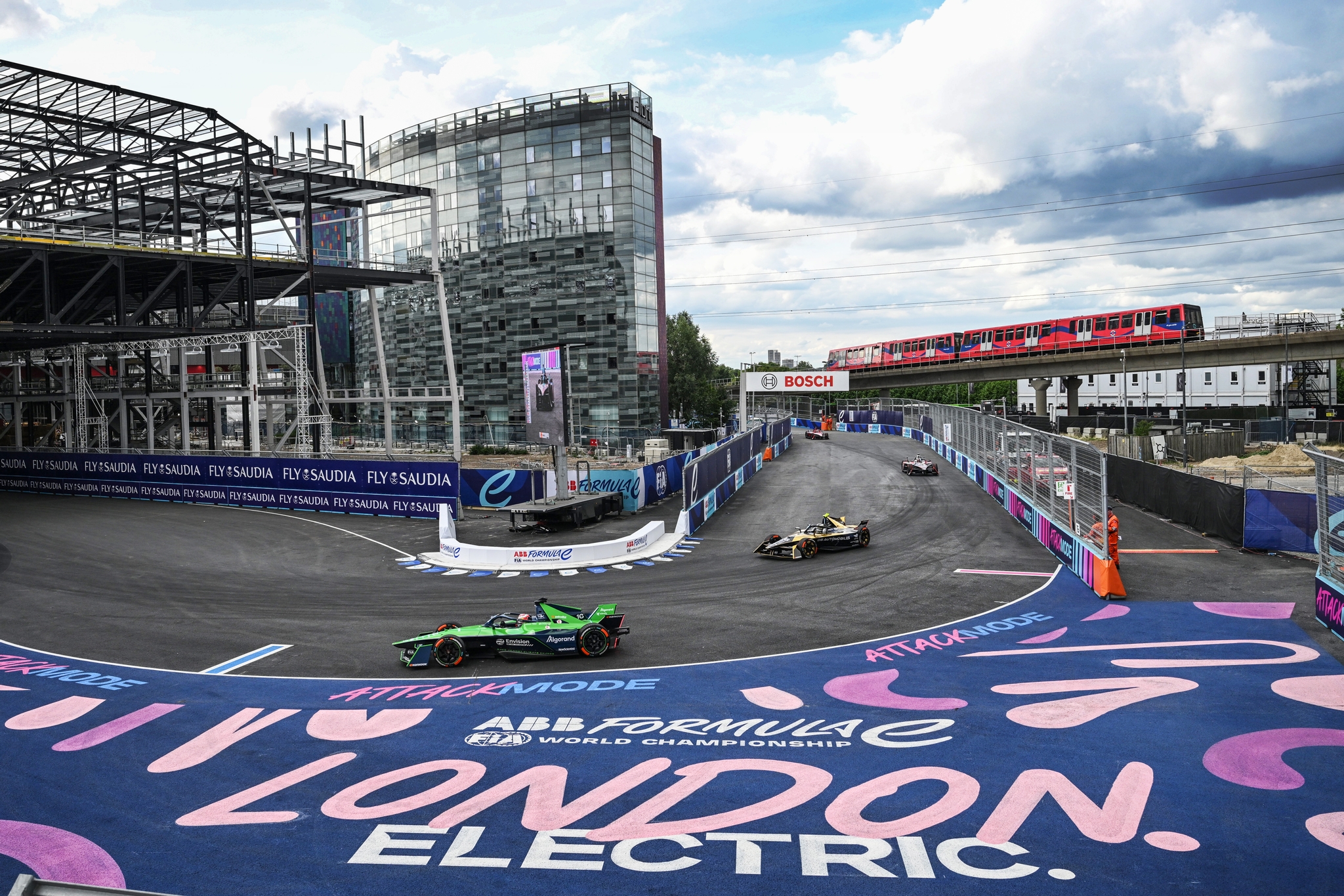 Sebastien Buemi triggering the Attack Mode, Formula E London E-Prix, 2023