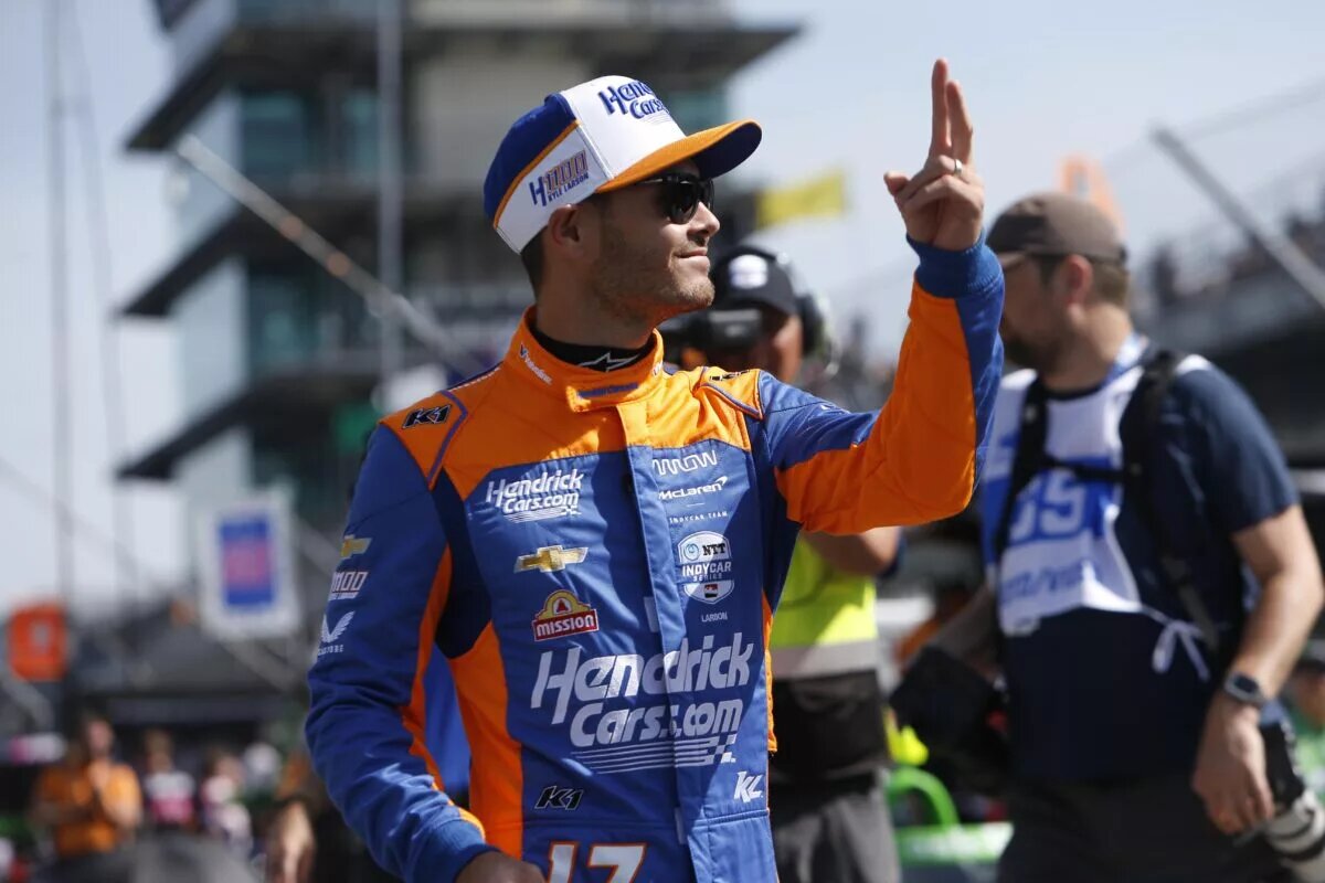 Kyle Larson at Indianapolis 500 practice