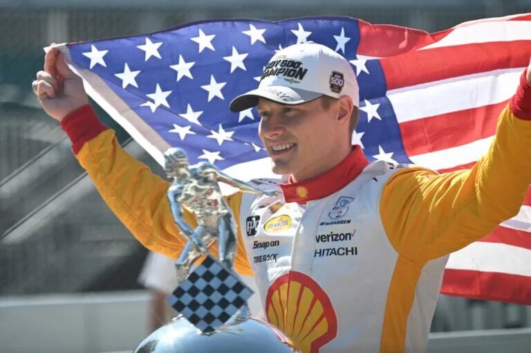 Josef Newgarden with The Borg-Warner Trophy - Winner Photoshoot - By_ Doug Mathews_Ref Image Without Watermark_m83215