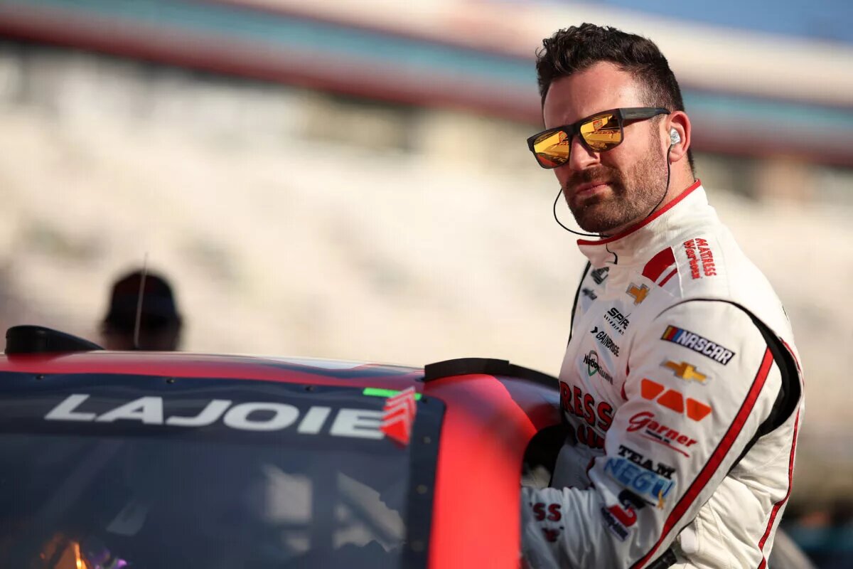 BRISTOL, TENNESSEE - SEPTEMBER 20: Corey LaJoie, driver of the #7 Mattress Warehouse Chevrolet, enters his car during qualifying for the NASCAR Cup Series Bass Pro Shops Night Race at Bristol Motor Speedway on September 20, 2024 in Bristol, Tennessee. BRISTOL, TENNESSEE - SEPTEMBER 20: Corey LaJoie, driver of the #7 Mattress Warehouse Chevrolet, enters his car during qualifying for the NASCAR Cup Series Bass Pro Shops Night Race at Bristol Motor Speedway on September 20, 2024 in Bristol, Tennessee.