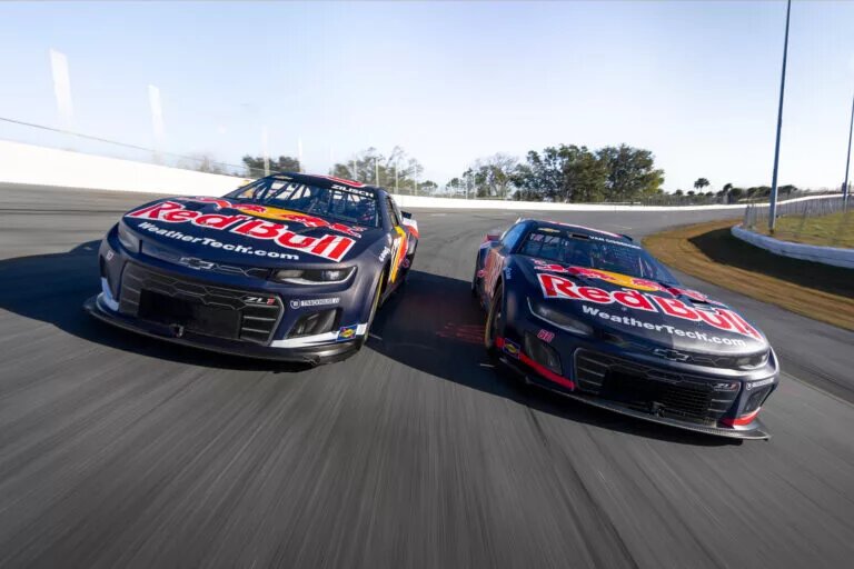 Conor Zilisch & Shane van Gisbergen perform on the track in New Smyrna, FL, USA on January 09, 2025. // Robert Snow / Red Bull Content Pool // SI202501220764 // Usage for editorial use only //