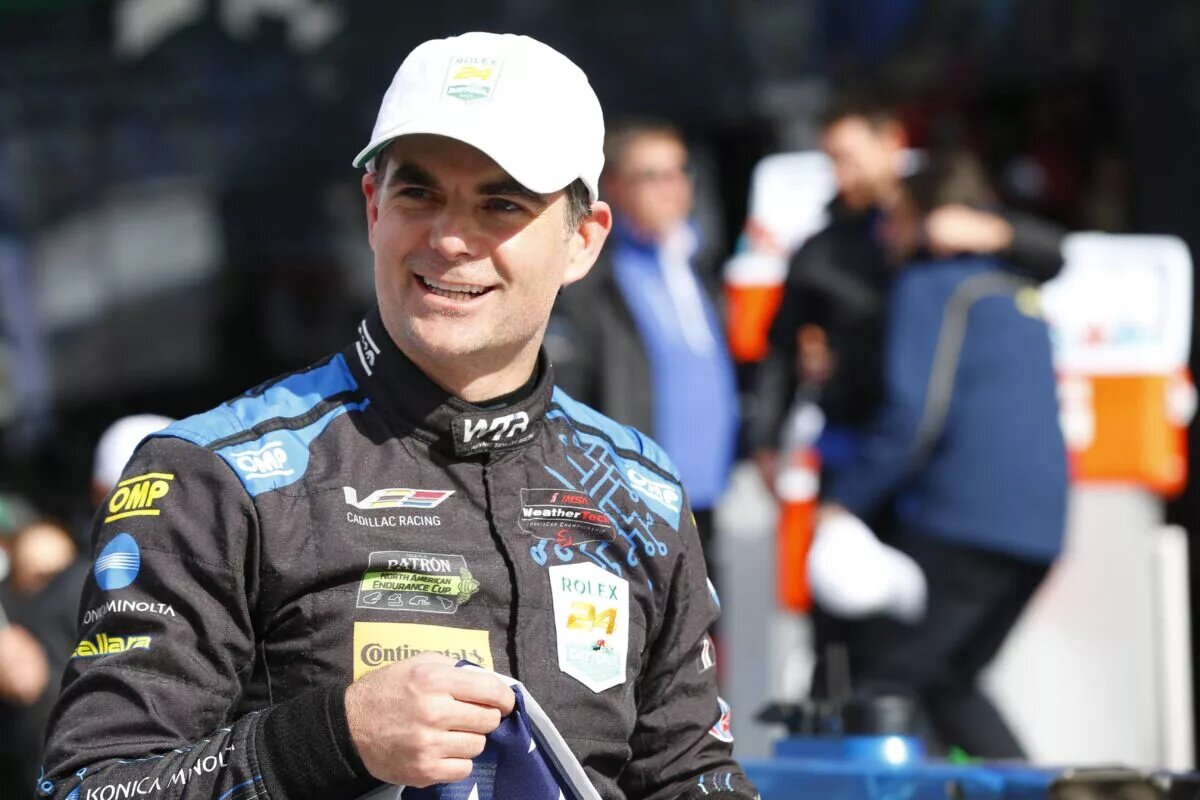 January 29, 2017 - Daytona Beach, Florida, United States of America - January 29, 2017 - Daytona Beach, Florida, USA: Jeff Gordon poses for pictures in Victory Lane with his teammates after winning the Rolex 24 At Daytona at Daytona International Speedway in Daytona Beach, Florida. IMSA 2017: IMSA WeatherTech SportsCar Championship Rolex 24 At Daytona January 29 - ZUMAa161 20170129_zaa_a161_096 Copyright: xJustinxR.xNoexAspxIncx