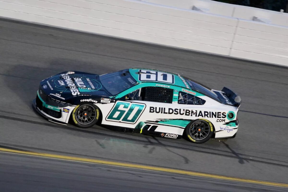 FEBRUARY 16: Ryan Preece ( 60 RFK Racing Kroger Ford) races into turn 4 during the NASCAR, Motorsport, USA Cup Series DAYTONA 500 on February 16, 2025, at Daytona International Speedway in Daytona Beach, FL.