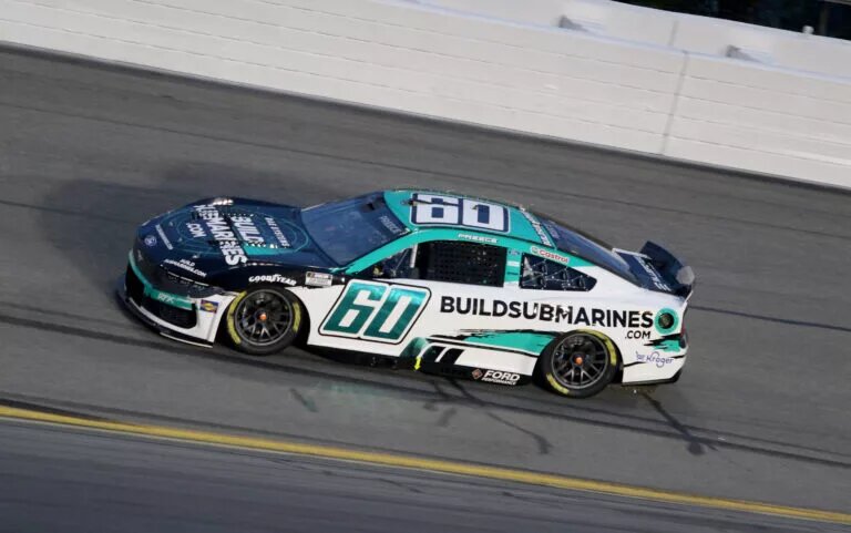 FEBRUARY 16: Ryan Preece ( 60 RFK Racing Kroger Ford) races into turn 4 during the NASCAR, Motorsport, USA Cup Series DAYTONA 500 on February 16, 2025, at Daytona International Speedway in Daytona Beach, FL.