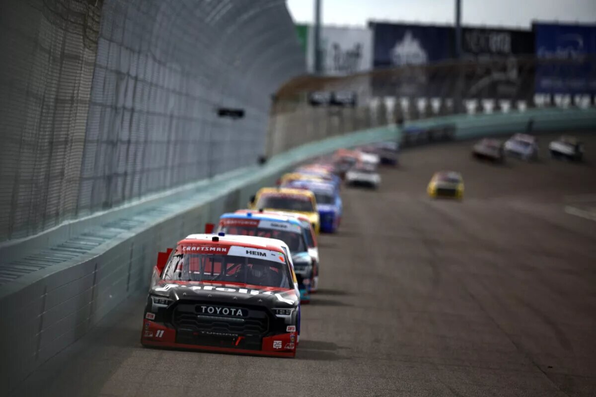 HOMESTEAD, FLORIDA - OCTOBER 26: Corey Heim, driver of the #11 Safelite Toyota, leads the field during the NASCAR Craftsman Truck Series Baptist Health 200 at Homestead-Miami Speedway on October 26, 2024 in Homestead, Florida. (Photo by Sean Gardner/Getty Images)