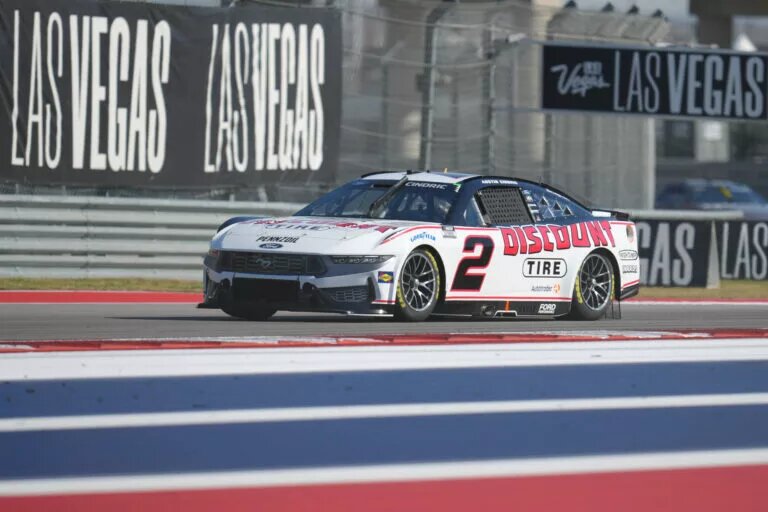 March 1, 2025, Austin, Texas, USA: NASCAR, Motorsport, USA Cup Series driver AUSTIN CINDRIC ( 2, Team Penske) during qualifying for the Cup Series EchoPark Automotive Grand Prix race at Circuit of the Americas in Austin, Texas, on March 1, 2025 in Austin, Texas. Austin USA