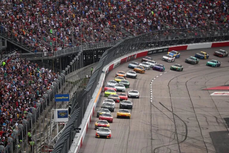 DARLINGTON, SOUTH CAROLINA - APRIL 06: William Byron, driver of the #24 Axalta Chevrolet, leads the field during the NASCAR Cup Series Goodyear 400 at Darlington Raceway on April 06, 2025 in Darlington, South Carolina. (Photo by James Gilbert/Getty Images)