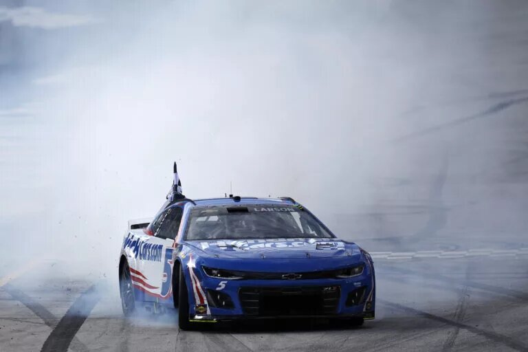 BRISTOL, TENNESSEE - APRIL 13: Kyle Larson, driver of the #5 HendrickCars.com Chevrolet, celebrates with a burnout after winning the NASCAR Cup Series Food City 500 at Bristol Motor Speedway on April 13, 2025 in Bristol, Tennessee. (Photo by Sean Gardner/Getty Images)