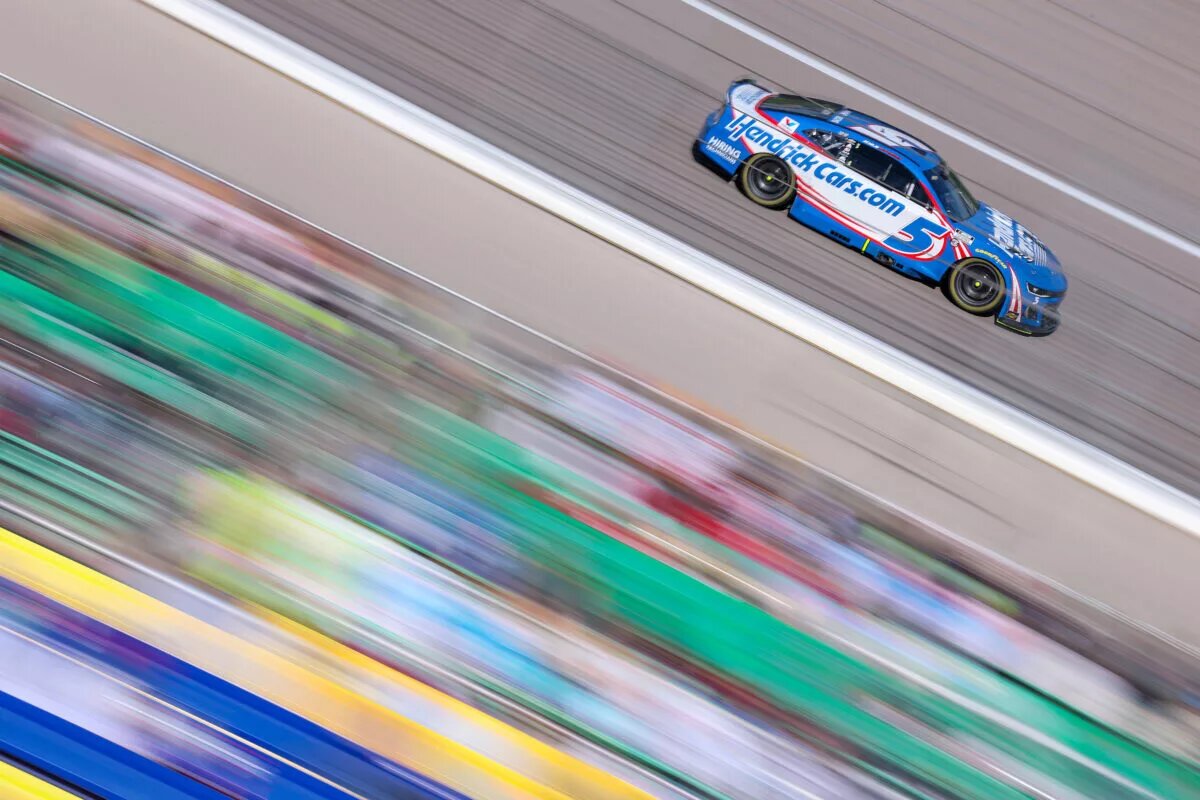 Kyle Larson, driver of the #5 HendrickCars.com Chevrolet, drives during the NASCAR Cup Series AdventHealth 400 at Kansas Speedway on May 11, 2025 in Kansas City, Kansas. (Photo by Jamie Squire/Getty Images)