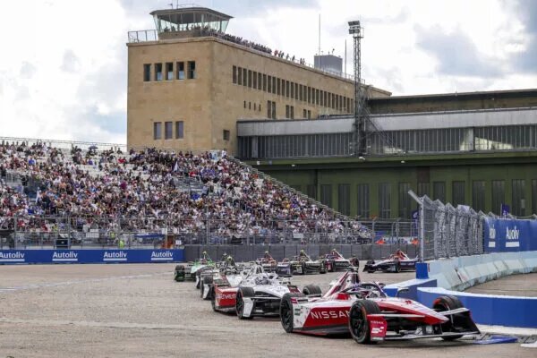 Formula E in Berlin: Oliver Rowland Wins the Drivers’ Championship as Jaguar Dominates