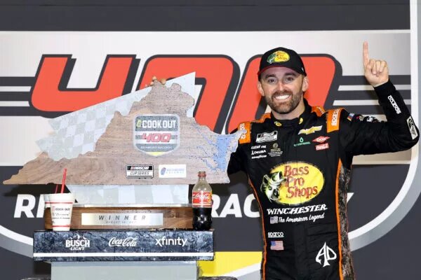 Austin Dillon’s Victory in Richmond Tightens the Playoff Bubble
