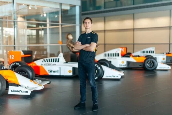 Leonardo Fornaroli confirmed as McLaren reserve driver
