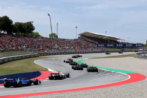 F1: Audi’s first day in Barcelona cut short by “a couple of problems”