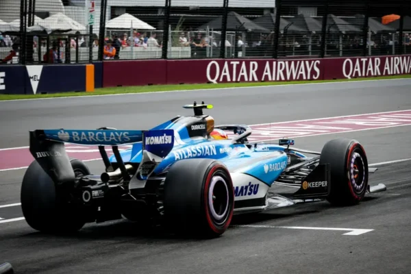 Williams FW48 reportedly 28kg overweight