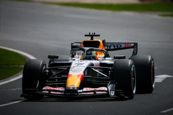 Arvid Lindblad makes instant impact with Q3 appearance on debut