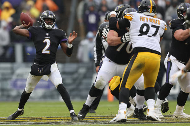 Lamar Jackson will miss his 4th straight game for the Ravens, Huntley to  start vs Steelers