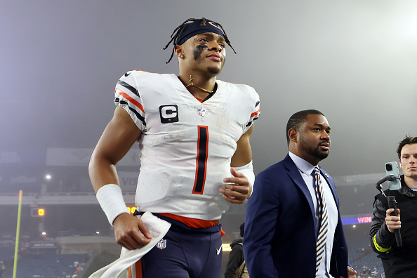 Bears QB Justin Fields has three of the top-five selling jerseys