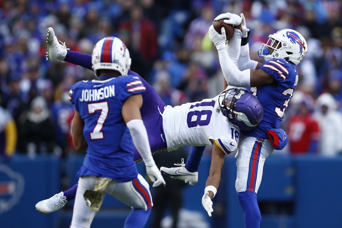 Minnesota Vikings: Catch of the Year, Game of the Year, Team of the Year?