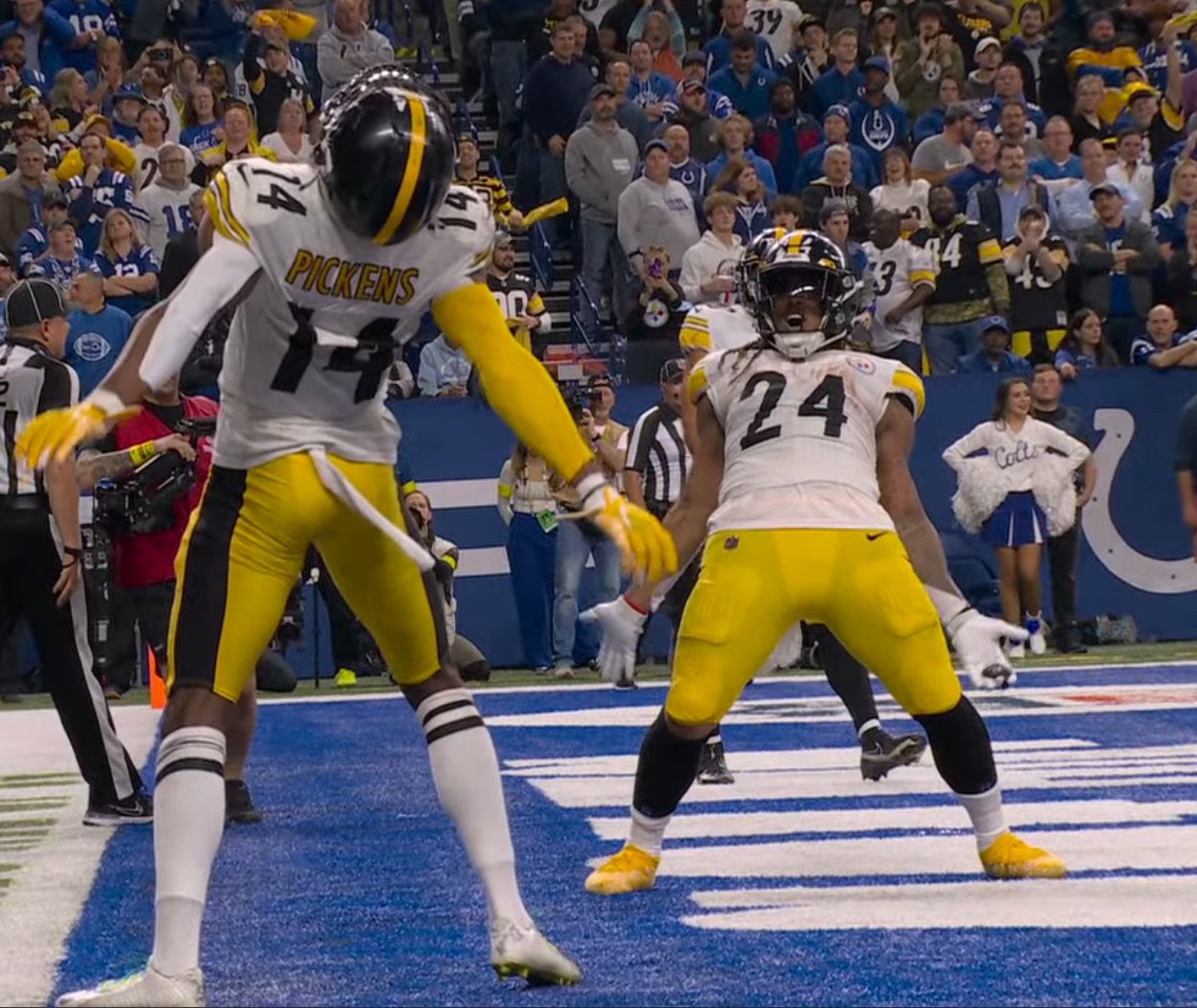Pittsburgh Steelers Erase Deficit, Beat Colts 2417 in Week 12