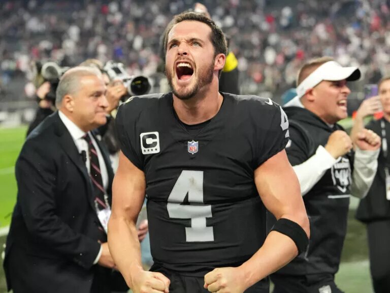 Derek Carr Trade