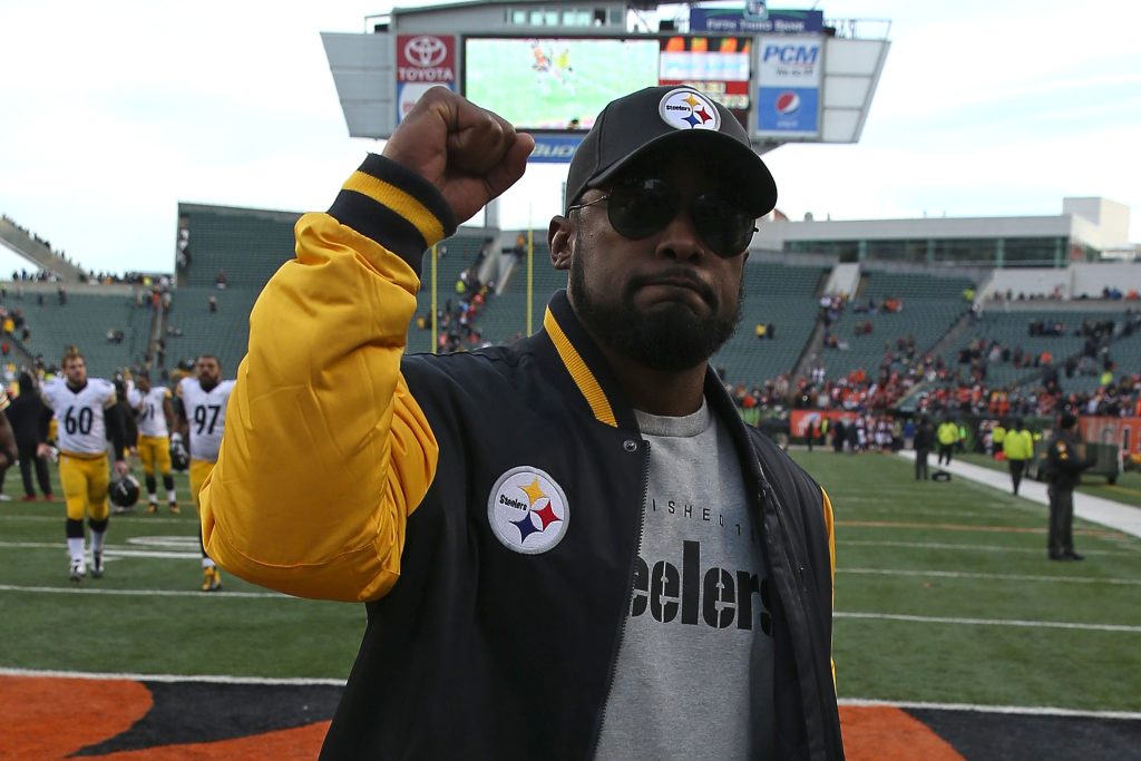 Panthers Could Look To Trade For Steelers' Coach Mike Tomlin?