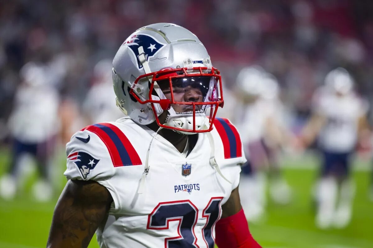 Jonathan Jones Contract